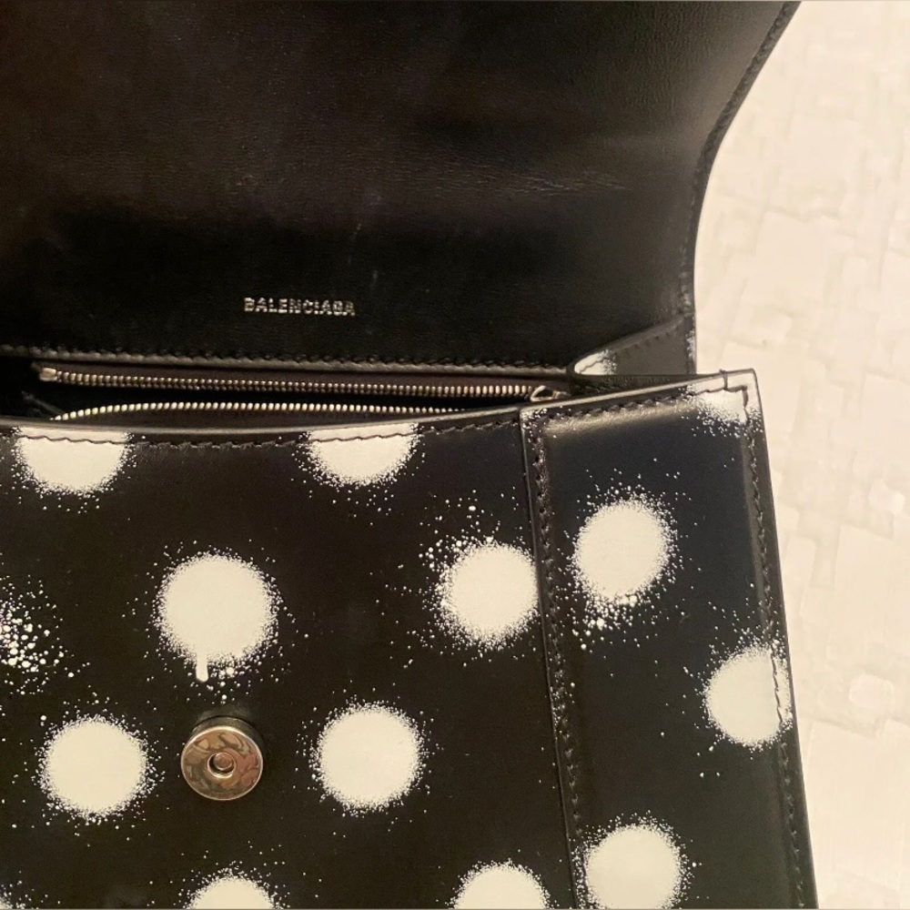 BALENCIAGA Hourglass Polka Dot Leather Black Bag - Picture 5 of 7